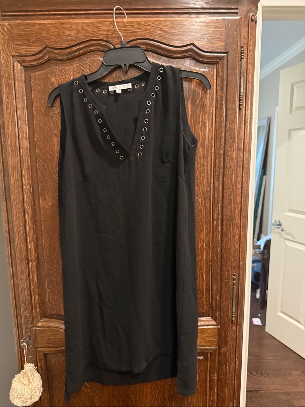 Joy joy Black Sleeveless Eyelet V-Neck Dress